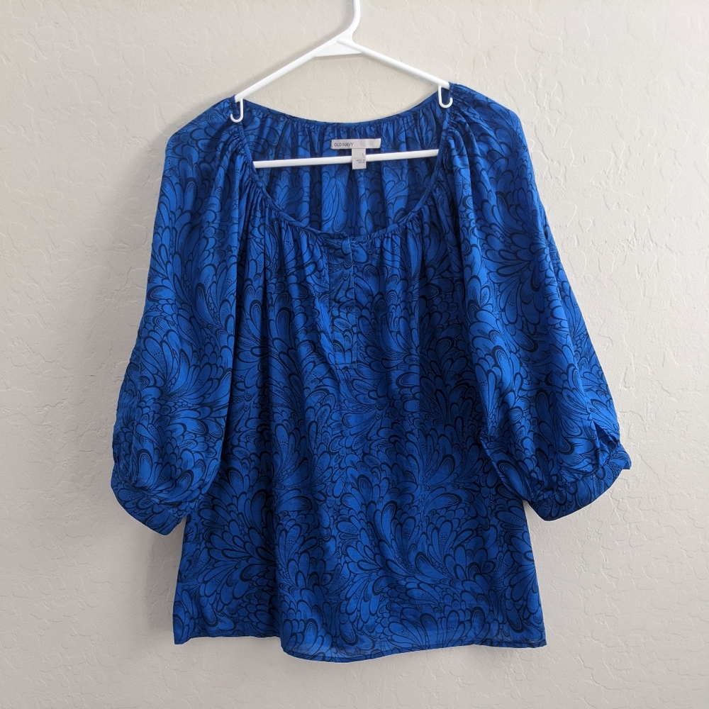 Old Navy Floral Blue Blouse